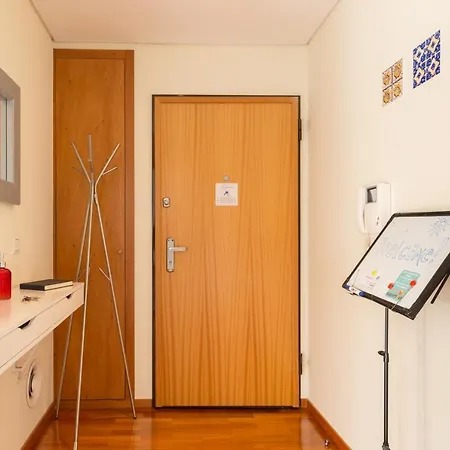 Music Relaxing With Bikes, Terrace & Parking بورتو