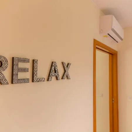 Music Relaxing With Bikes, Terrace & Parking 波尔图