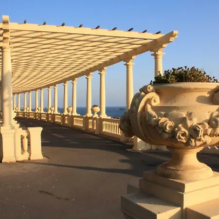 Music Relaxing With Bikes, Terrace & Parking